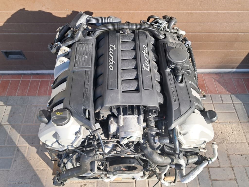 Moteur M 48.70 pour Porsche Panamera 4.8 Petrol