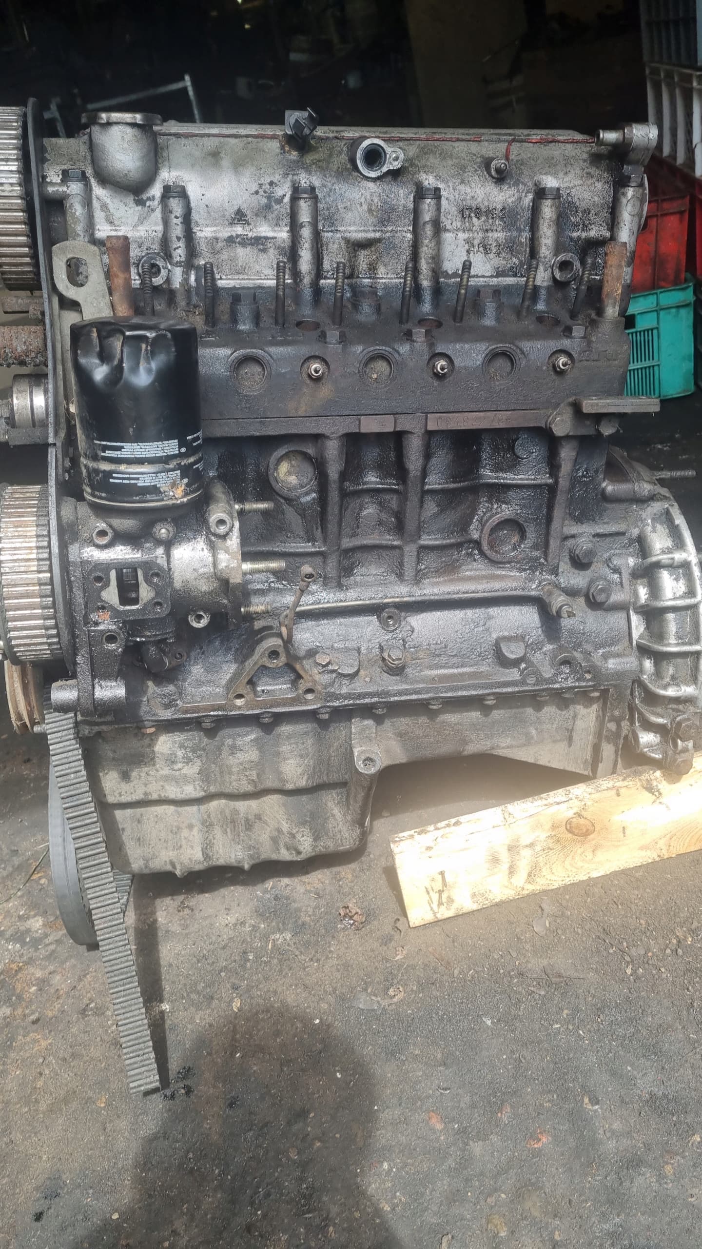 Moteur 4C90 pour Daewoo Lublin