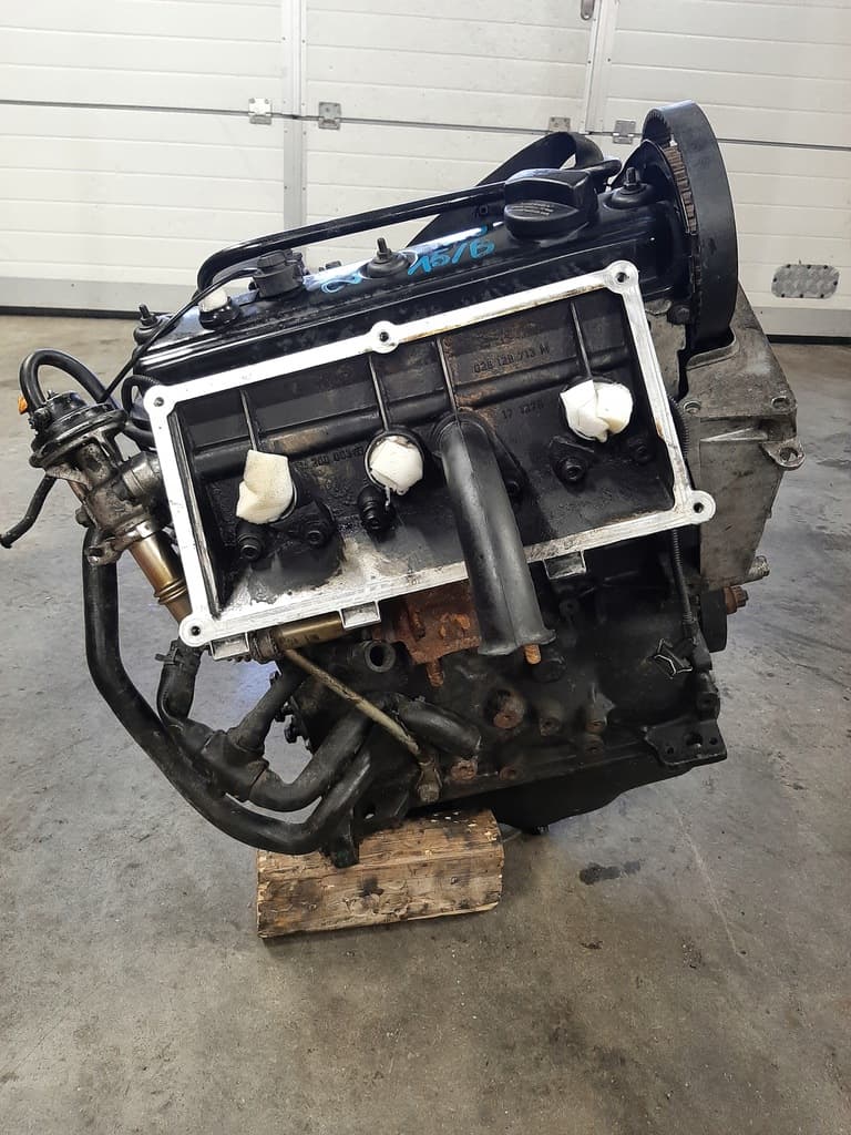 Moteur AKU — vue 2