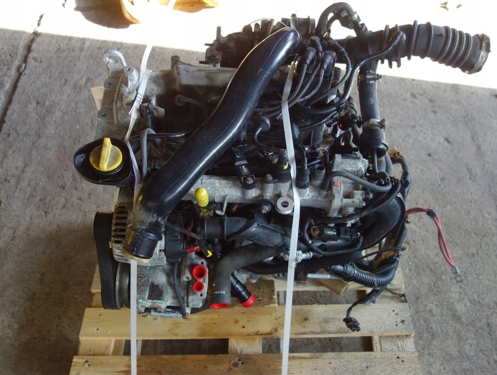 Moteur D4F 744 pour Renault Clio 1.2 Petrol/Liquified Petroleum Gas (LPG)