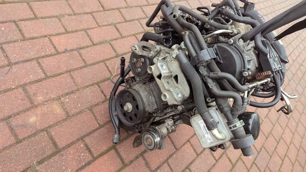 Moteur CBZC — vue 2