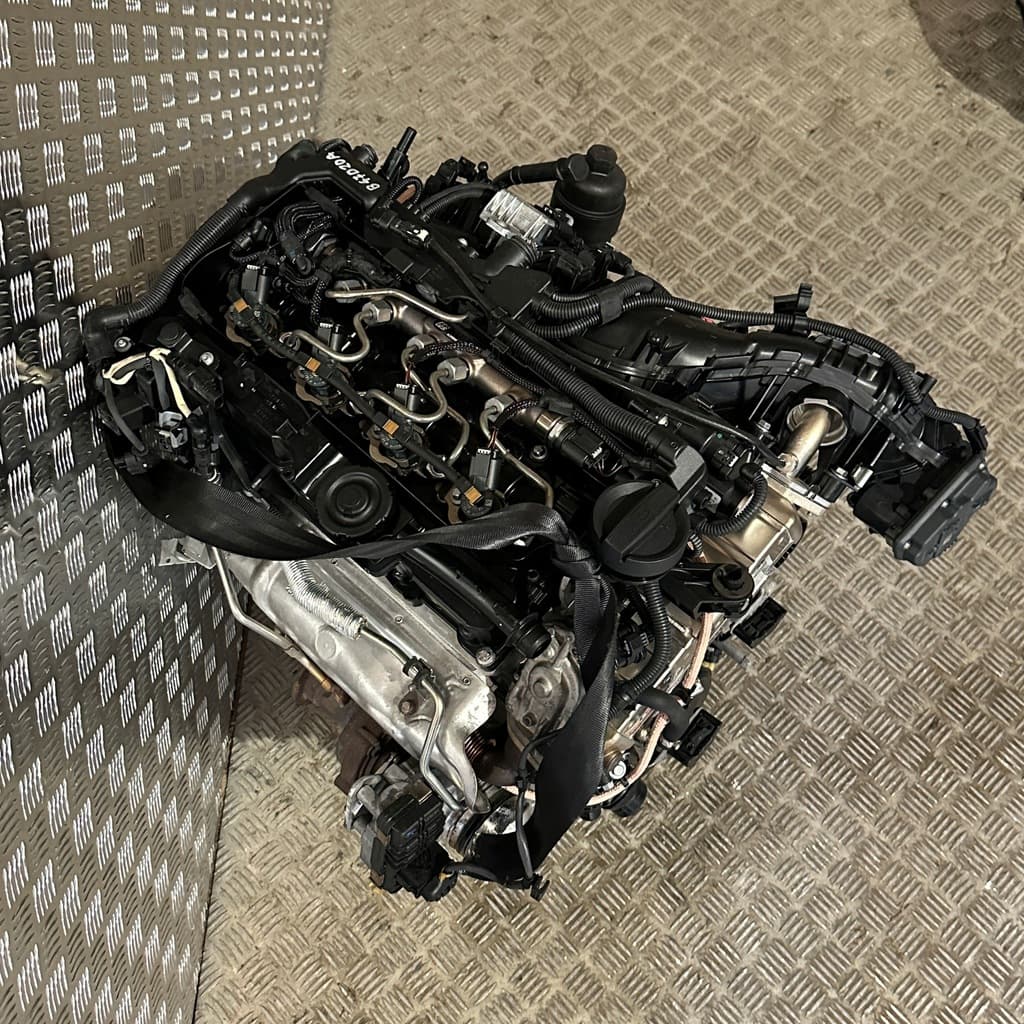 Moteur B47 D20 A — vue 2