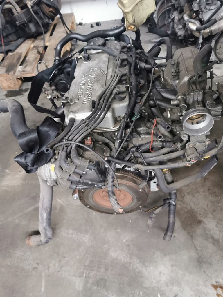 Moteur 4G93 (DOHC 16V) — vue 2
