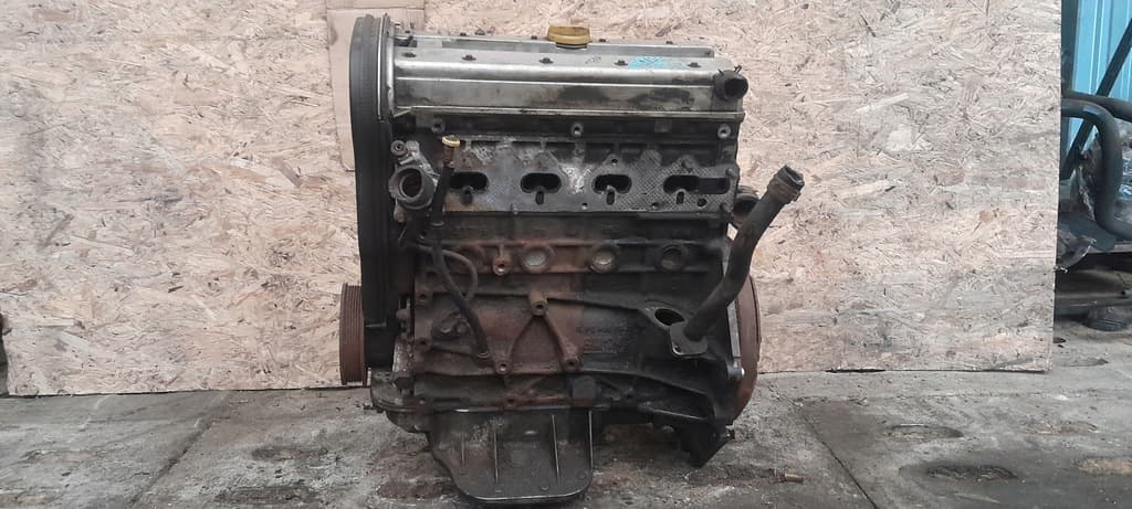 Moteur X 20 XEV pour Vauxhall Astra 2.0 Petrol
