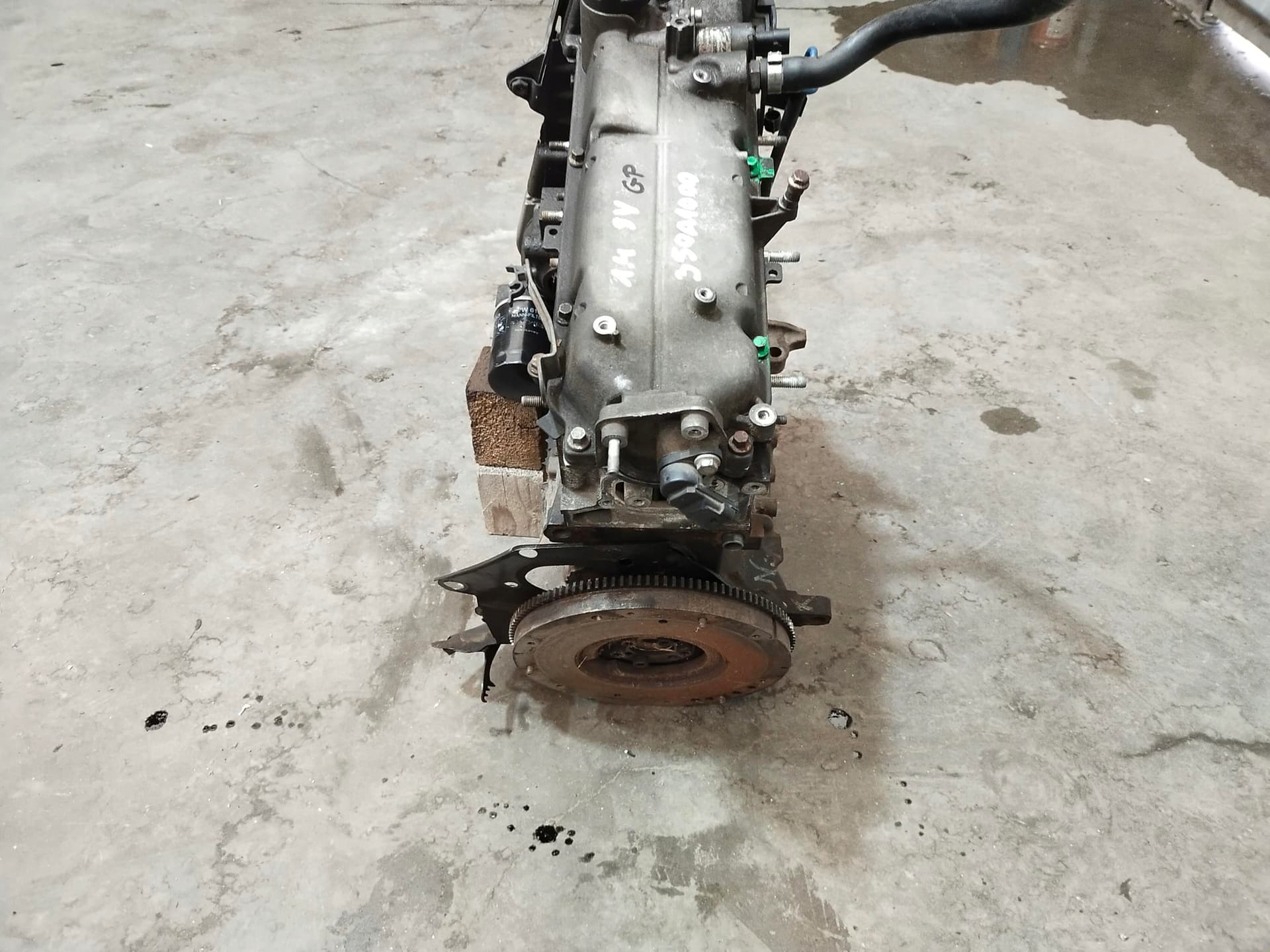 Moteur 350 A1.000 — vue 2