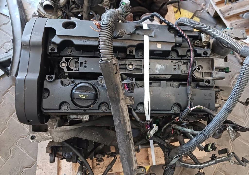 Moteur RFR (EW10J4) pour Peugeot 406