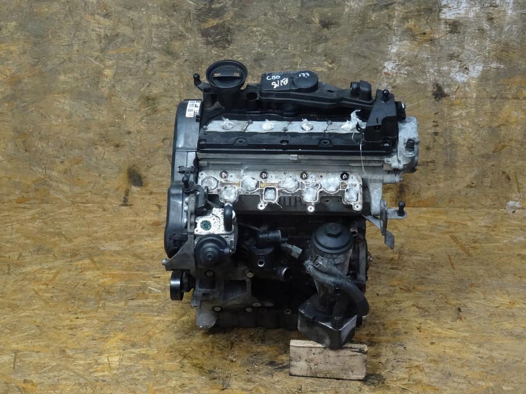 Moteur CBDB pour Volkswagen Scirocco 2.0 Diesel