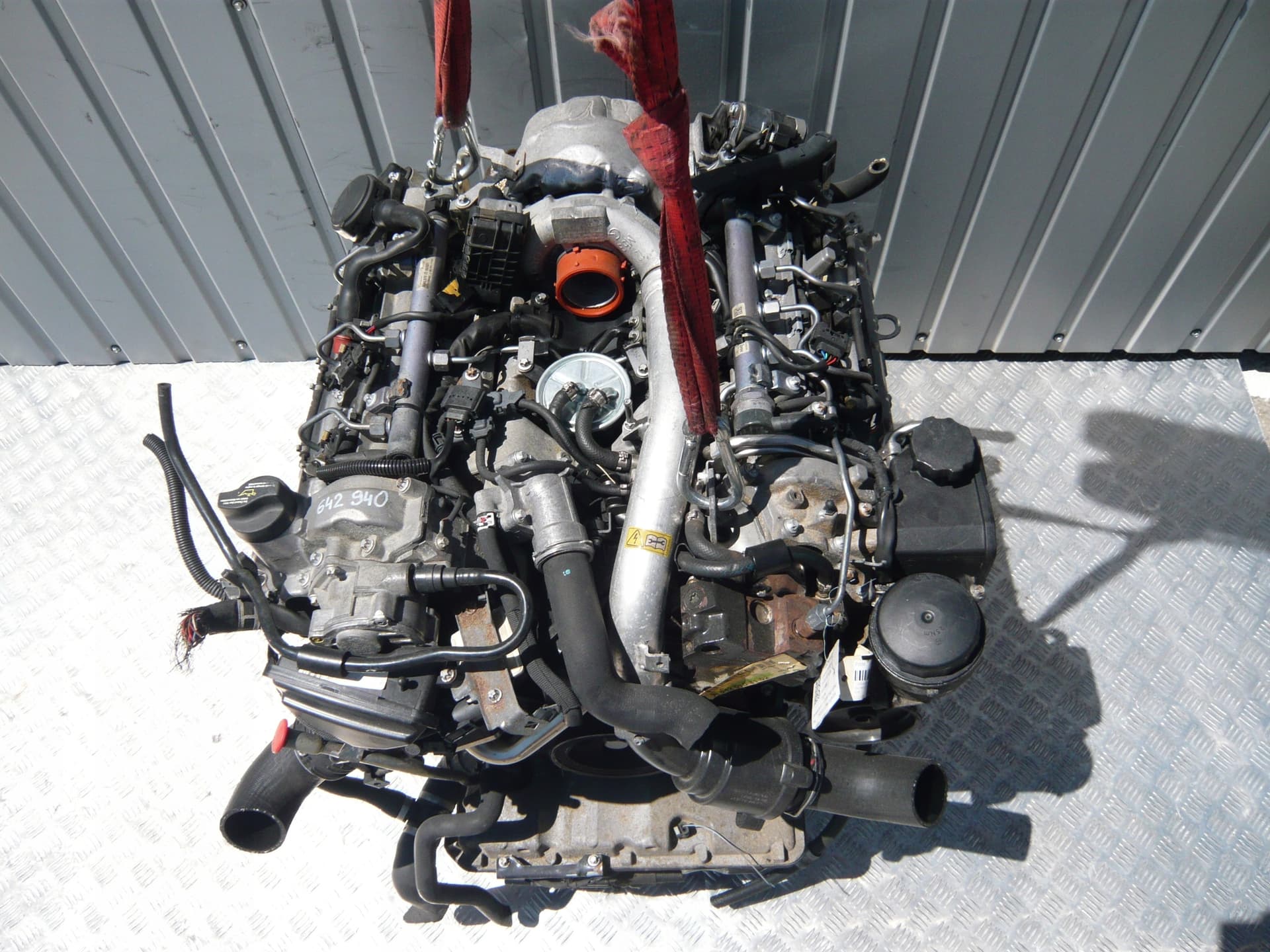 Moteur OM 642.820 pour Mercedes-Benz