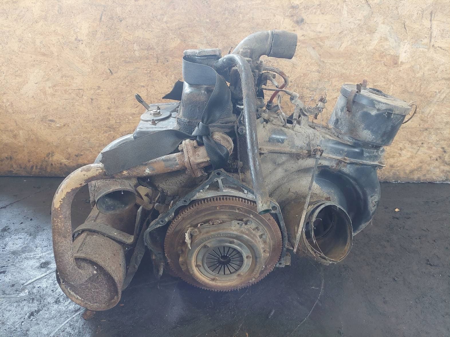 Moteur 126 A2.048 - Image 1