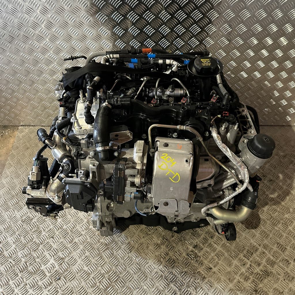 Moteur 204DTD(AJ21D4) — vue 2