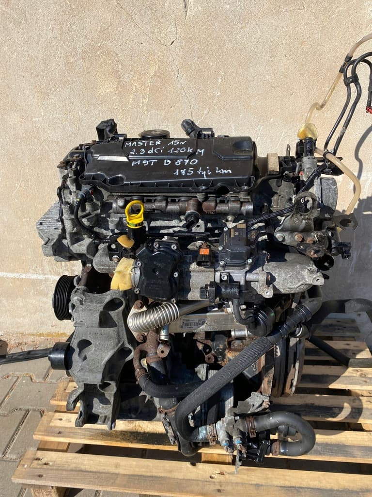 Moteur M9T 898 — vue 2