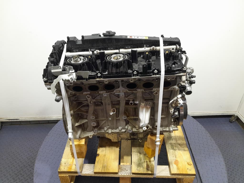 Moteur S58 B30 A — vue 2
