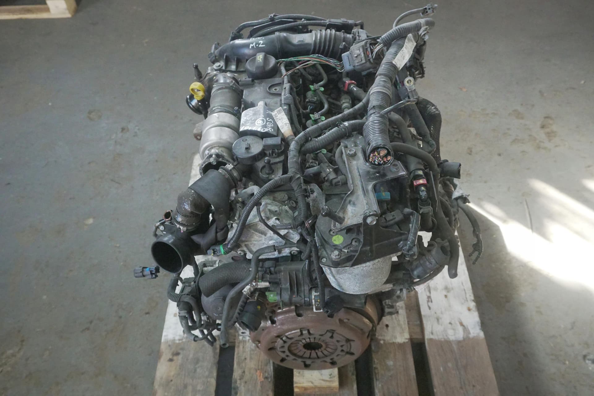 Moteur Y661 — vue 2