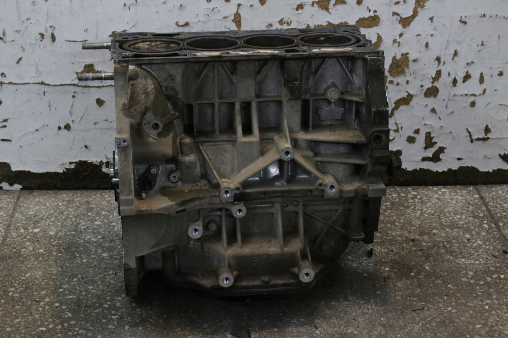 Moteur M4R 704 pour Renault Laguna 2.0 Petrol
