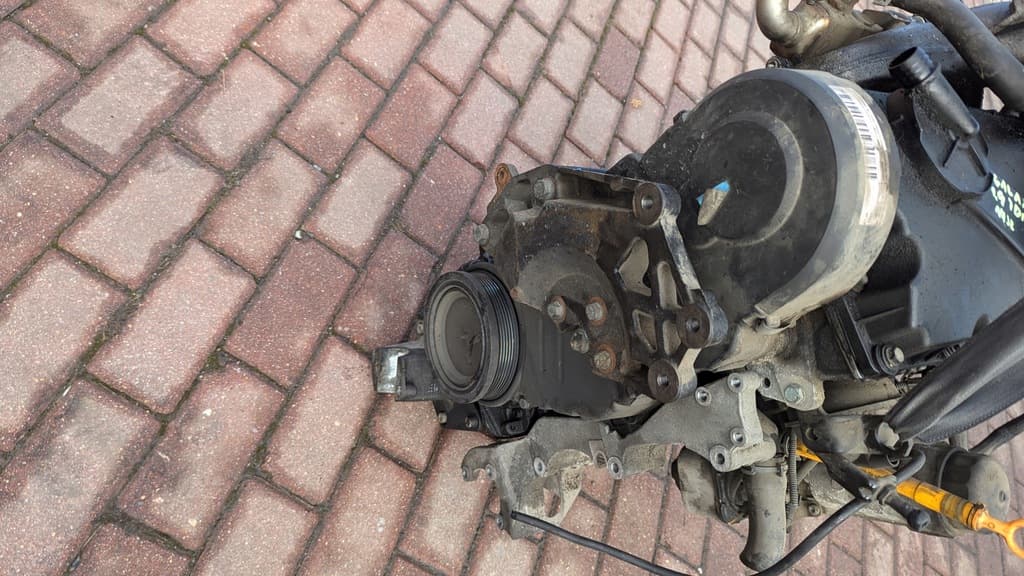 Moteur AUY — vue 2