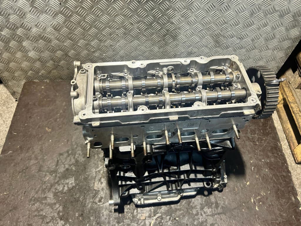 Moteur DSTB pour Skoda Octavia 2.0 Diesel