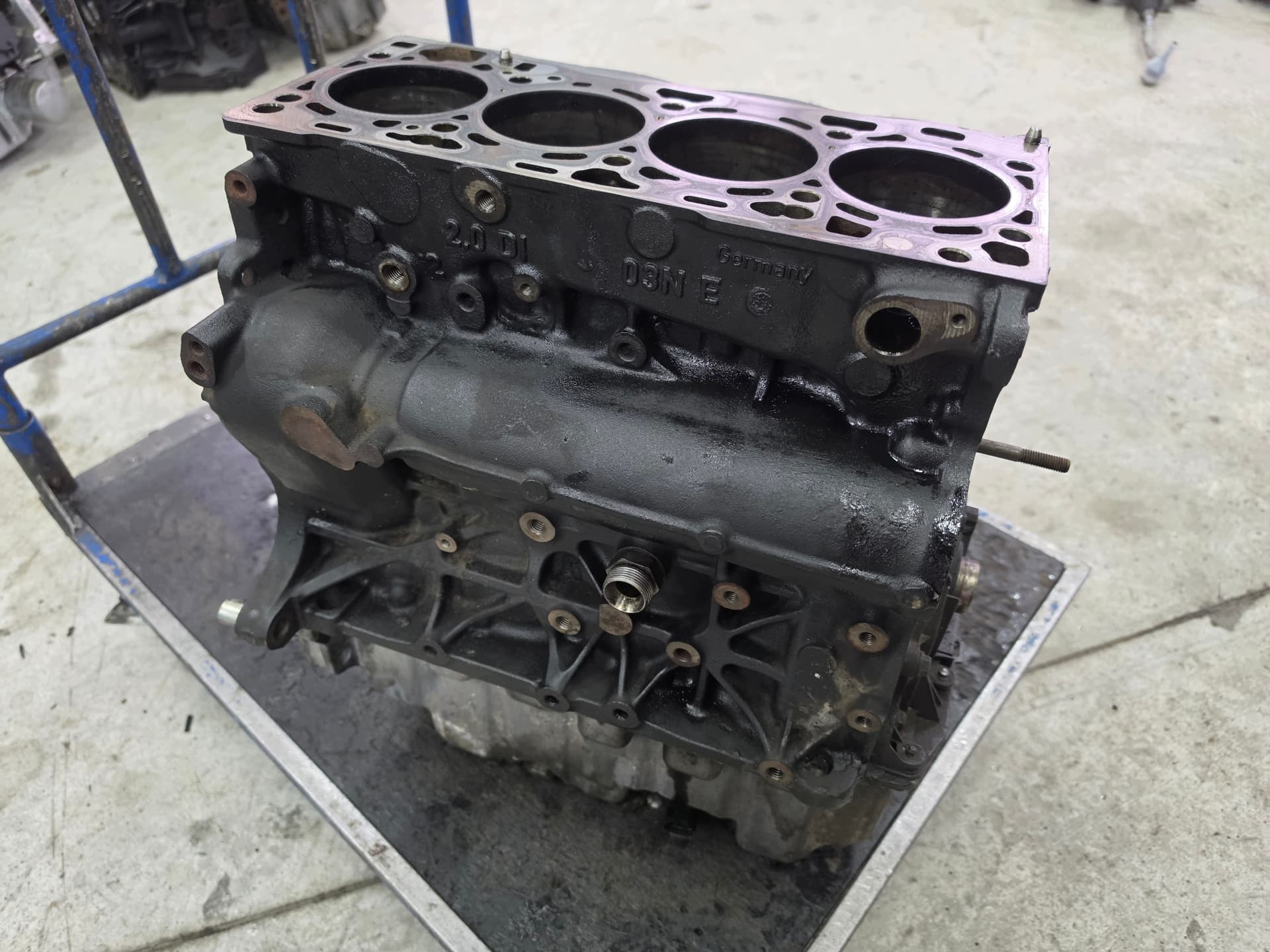 Moteur CXEC — vue 2