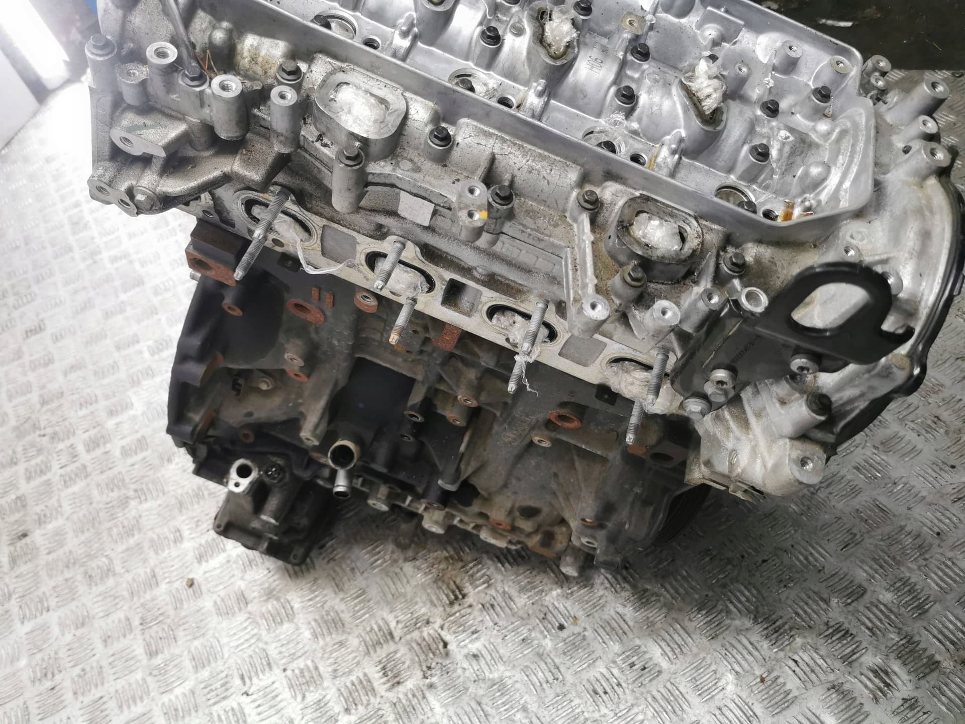 Moteur YS23DDT — vue 2