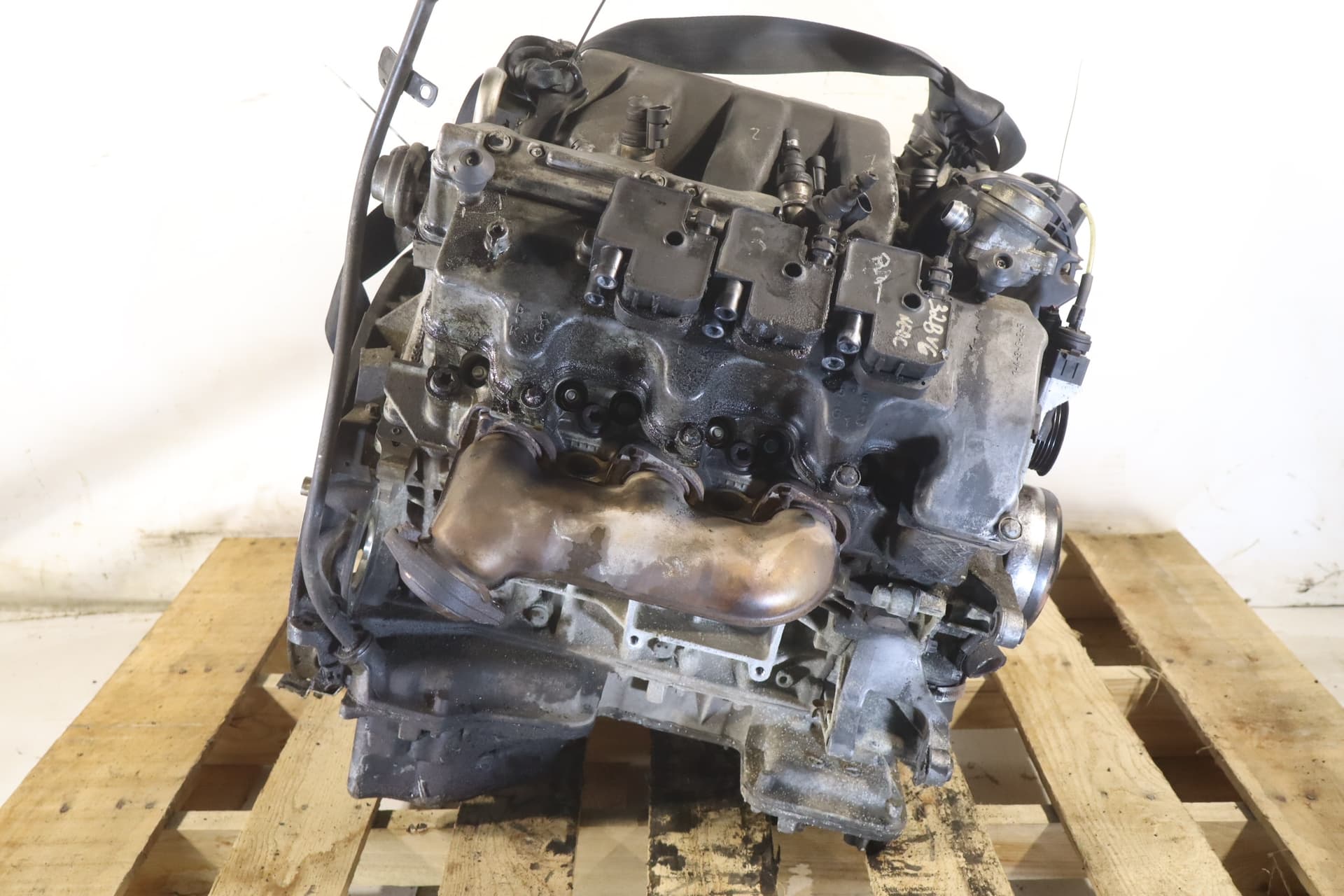 Moteur M 112.913 — vue 2