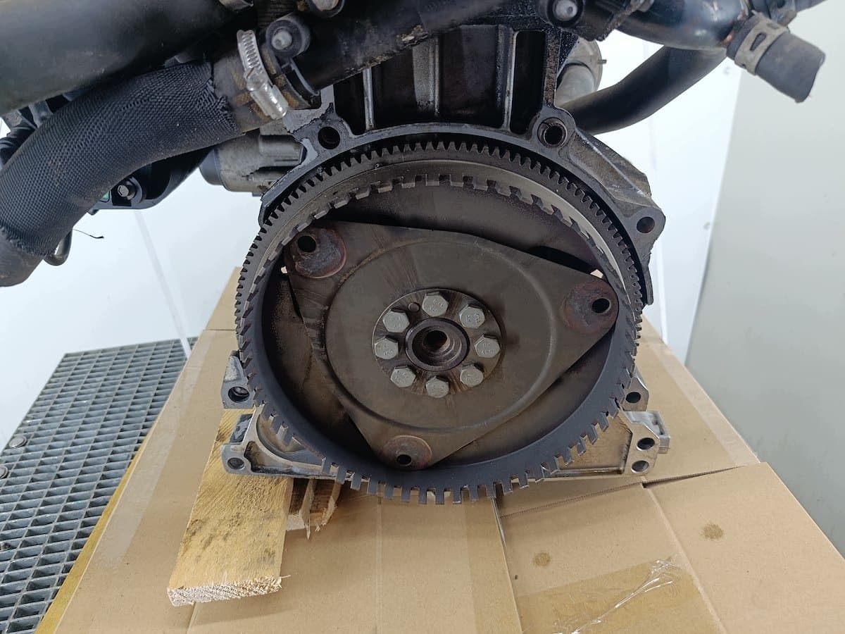 Moteur RFJ (EW10A) — vue 2