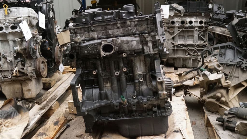 Moteur 8HR (DV4C) - Image 1