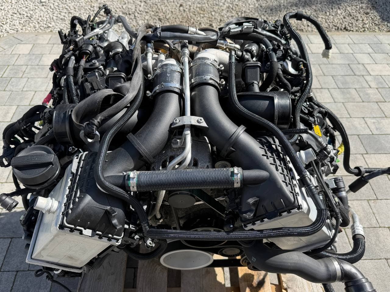 Moteur S63 B44 B - Image 1