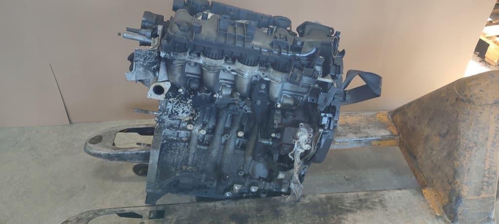 Moteur 9HX (DV6ATED4) — vue 2