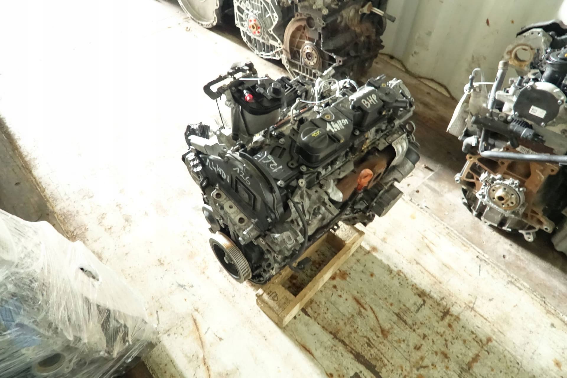 Moteur 9HE (DV6DBM) — vue 2