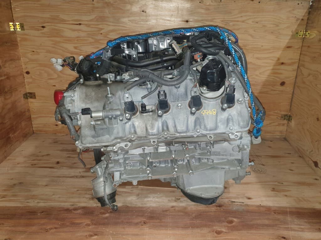 Moteur 1UR-FE - Image 1