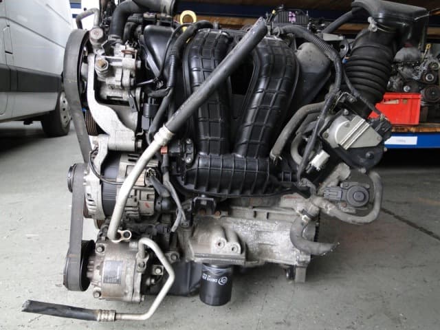 Moteur 4B11 — vue 2