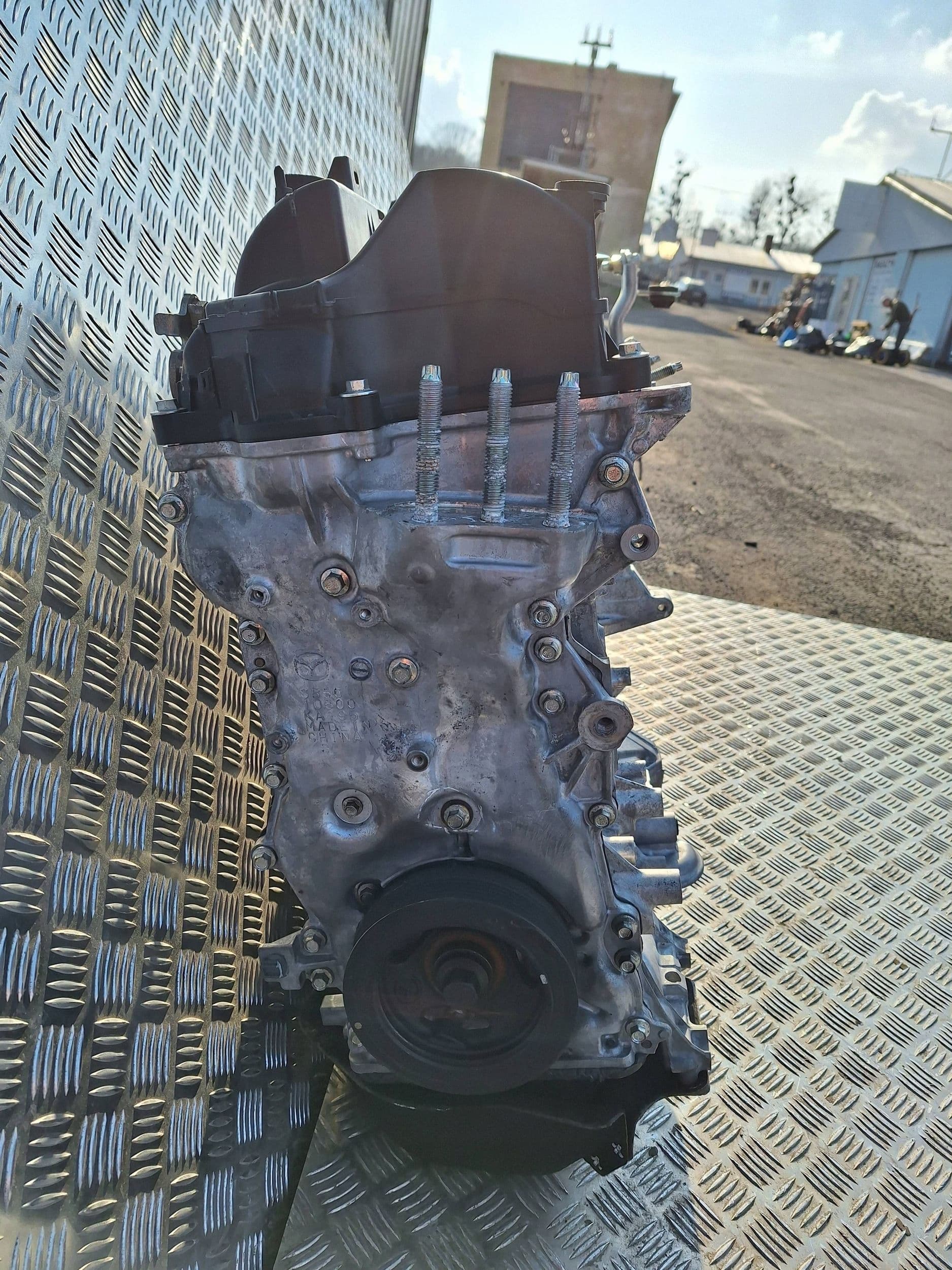 Moteur S8Y1 — vue 2