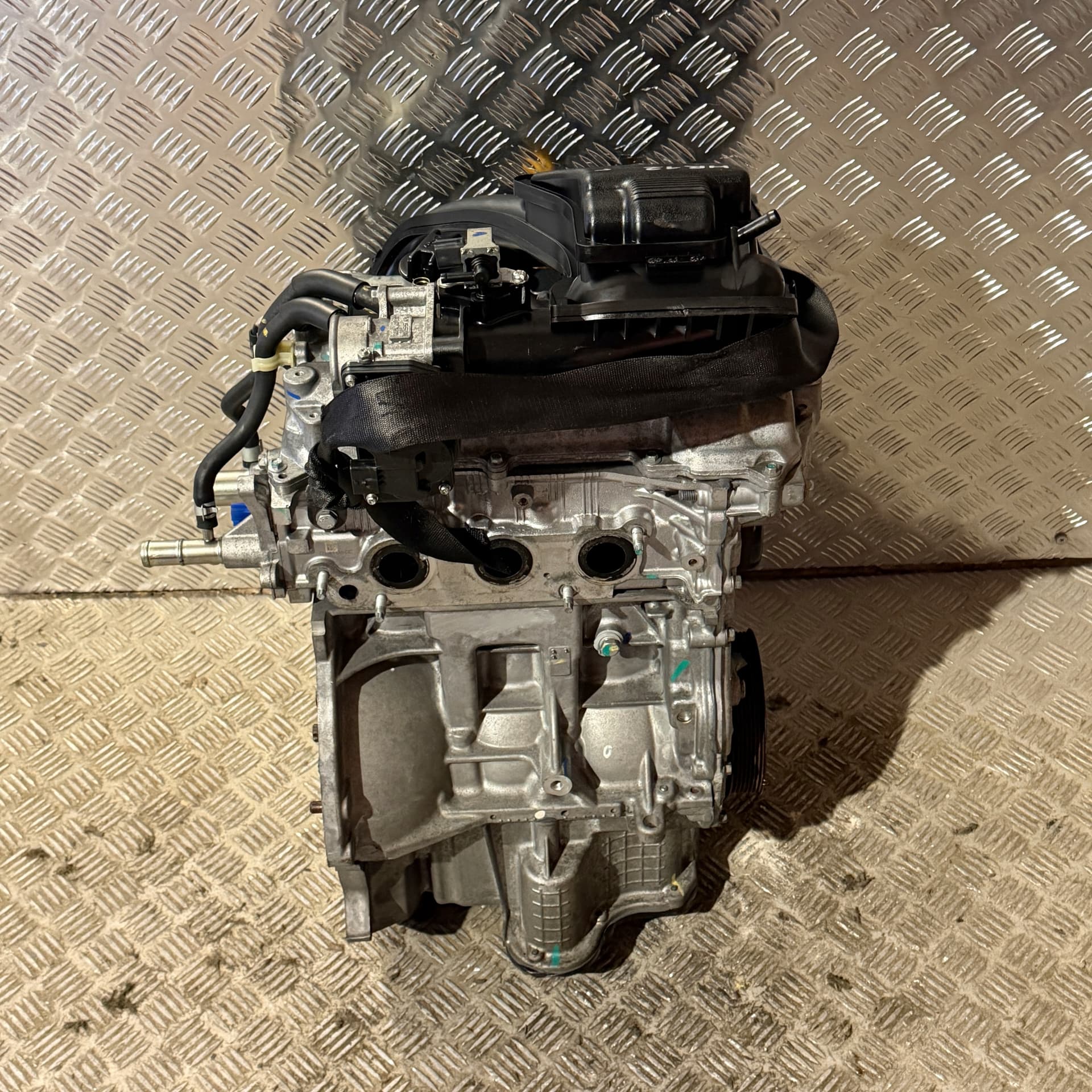 Moteur HR12DDR — vue 2