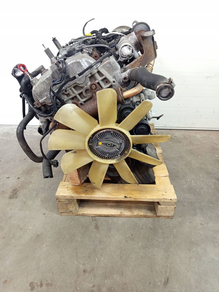Moteur D27DT - Image 1